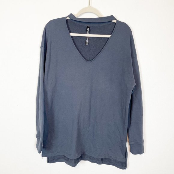 Victoria Secret Sport Woman's M Gray Cut Out Neck Oversized Tunic Sweatshirt - Picture 1 of 11
